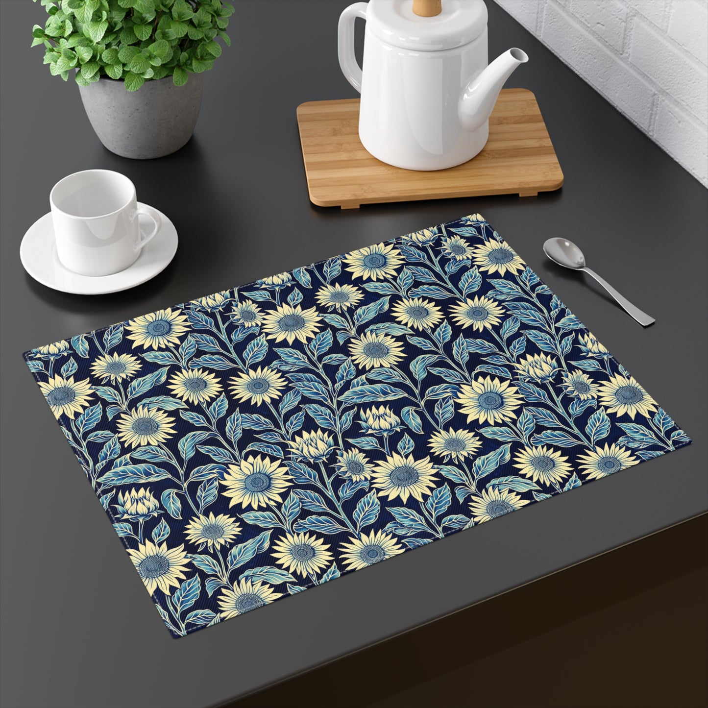 Sunflower Floral Placemat, Elegant Table Decor for Dining Room, Kitchen Table Settings, Perfect for Summer, Housewarming Gifts, BBQs, Family
