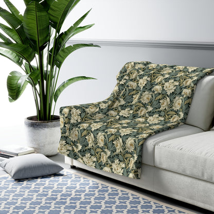 William Morris Inspired Vintage Floral Pattern Sherpa Fleece Blanket