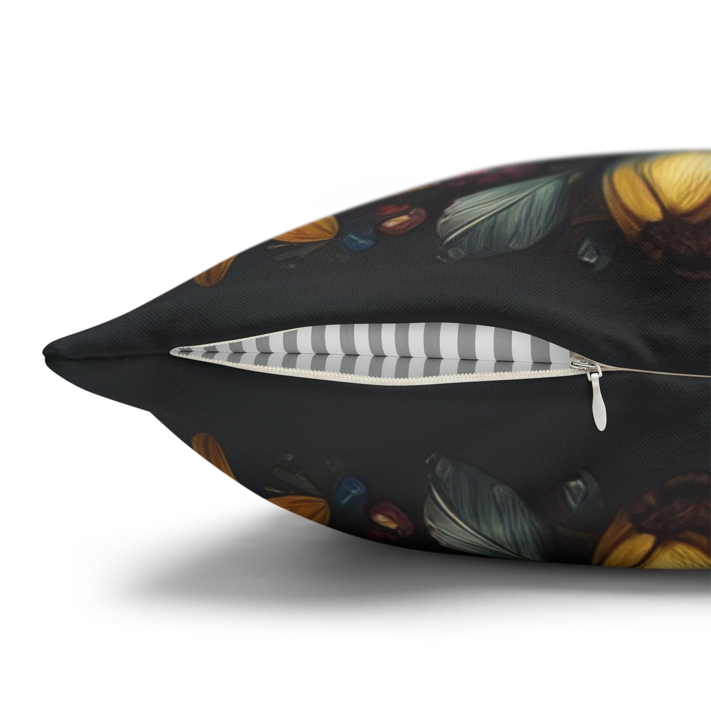 William Morris Wildflower Bumblebee Pillowcase: Floral Home Decor