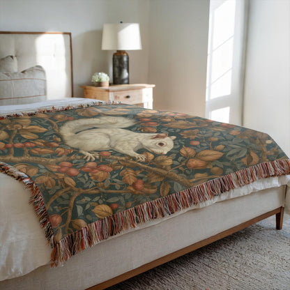 WovenBlanket_50x60_Photo-20250909091557382