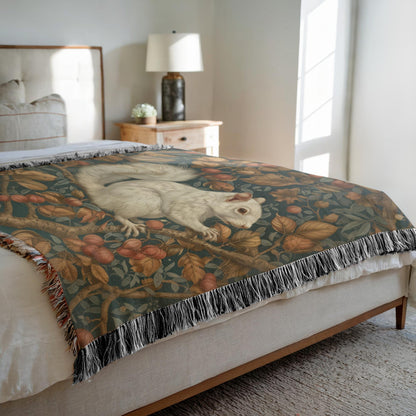 WovenBlanket_52x37_Photo-20250909091557382